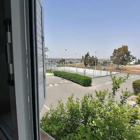 Yiallos Village L101 شقة *